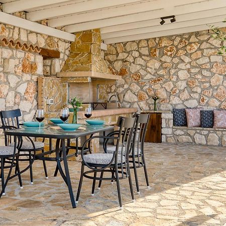 Astarte Villas - Astra Private Villas With Pool Vasilikí Zewnętrze zdjęcie
