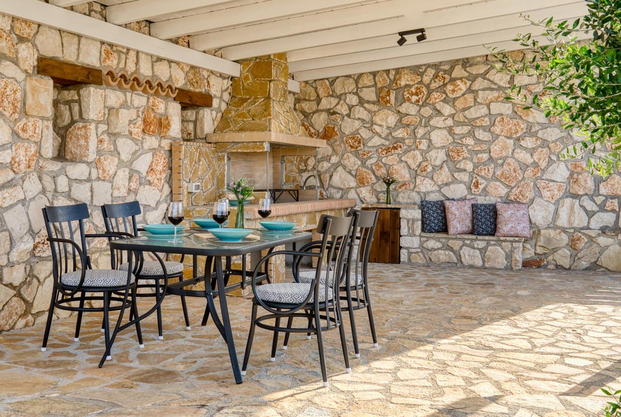 Astarte Villas - Astra Private Villas With Pool Vasilikí Zewnętrze zdjęcie