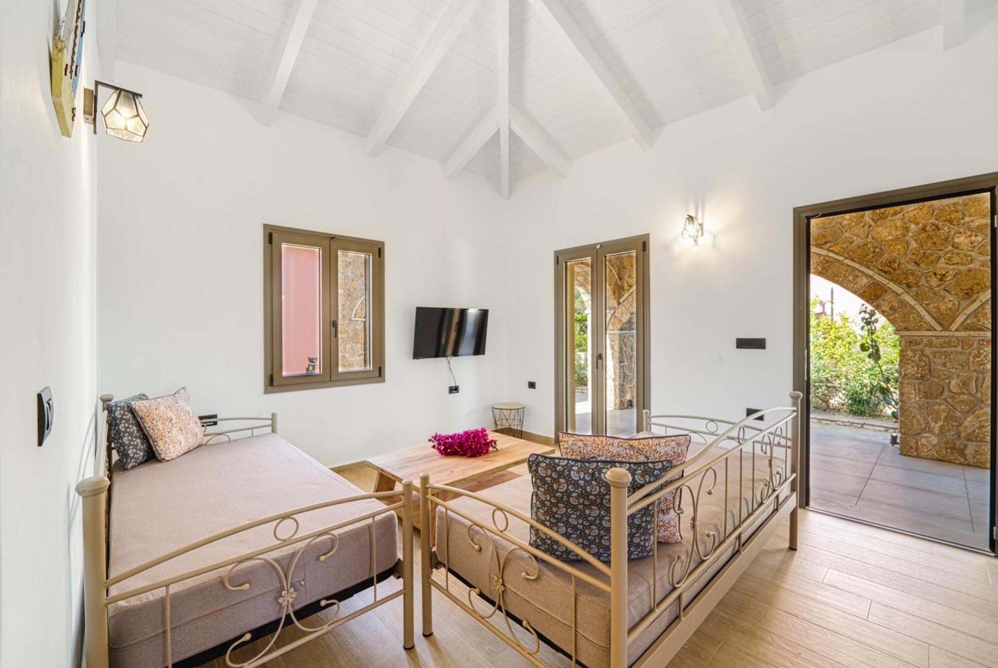Astarte Villas - Astra Private Villas With Pool Vasilikí Zewnętrze zdjęcie